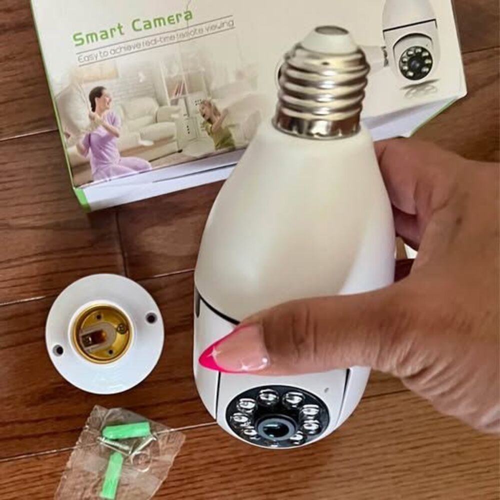 Yoosee Smart Camera Light Bulb - Picture 5 of 7